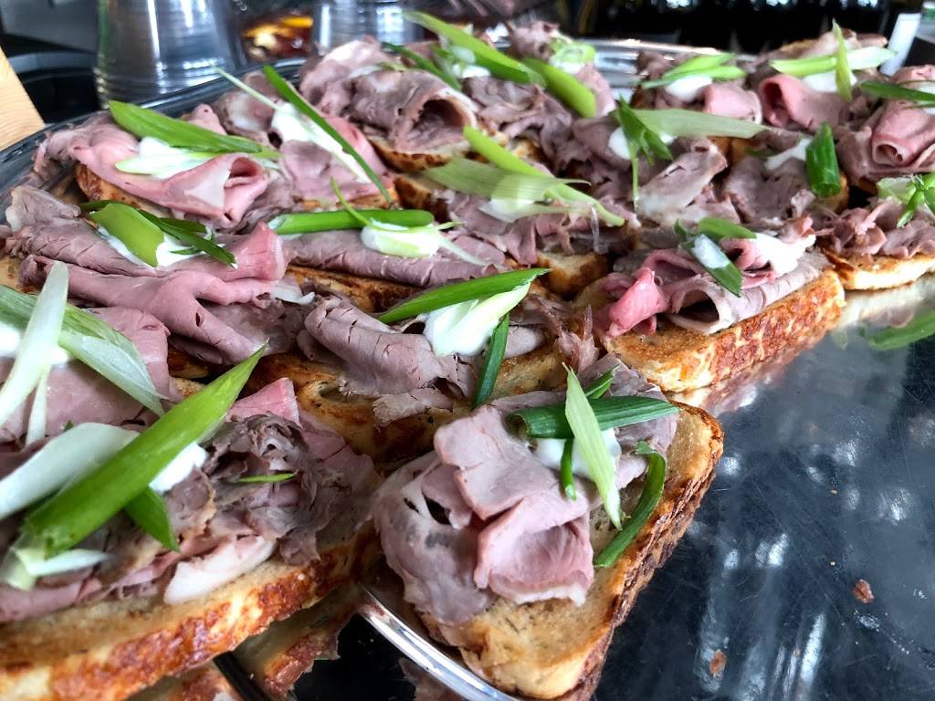 Luciles Steaks & Spirits in The Continental Hotel | restaurant | 217 N 13th St, Centerville, IA 52544, USA | 6414371025 OR +1 641-437-1025