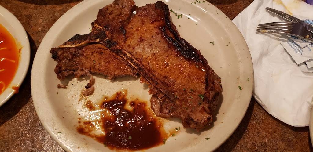 Capers | restaurant | 14726 Gratiot Ave, Detroit, MI 48205, USA | 3135272100 OR +1 313-527-2100