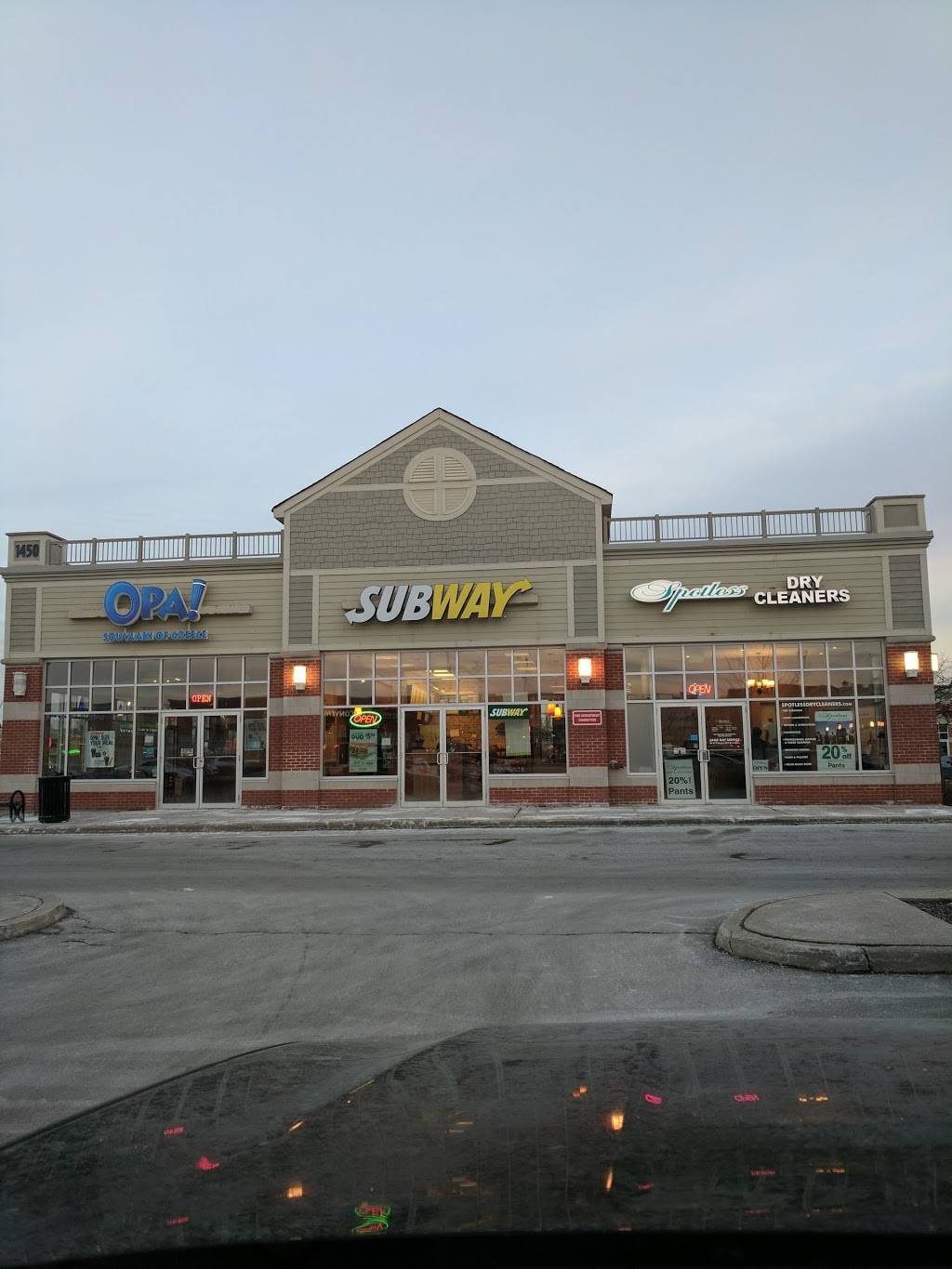 Subway | restaurant | 1450 Major MacKenzie Dr W, Maple, ON L6A 4H6, Canada | 9058320789 OR +1 905-832-0789