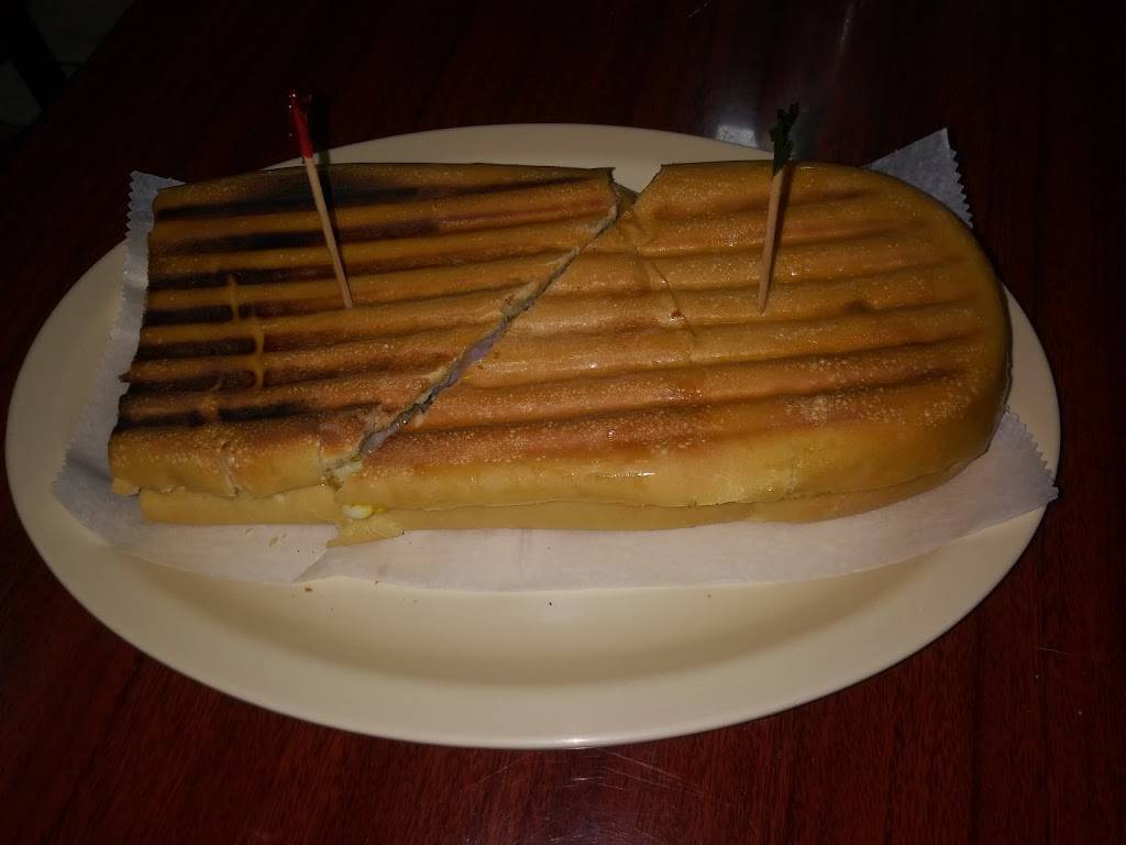 El Mambo ll Restaurant & Bakery | restaurant | 1515 SE 47th Terrace, Cape Coral, FL 33904, USA | 2399452587 OR +1 239-945-2587