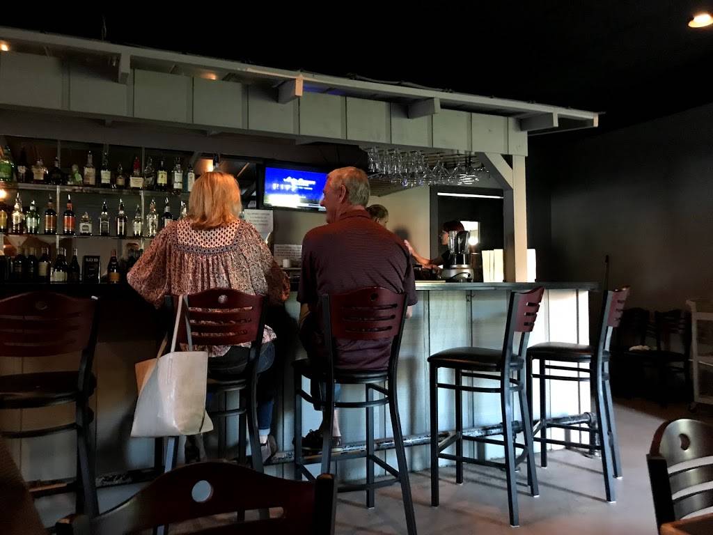 Table 34 | restaurant | 8276 Co Rd 34, Dadeville, AL 36853, USA | 2563071466 OR +1 256-307-1466