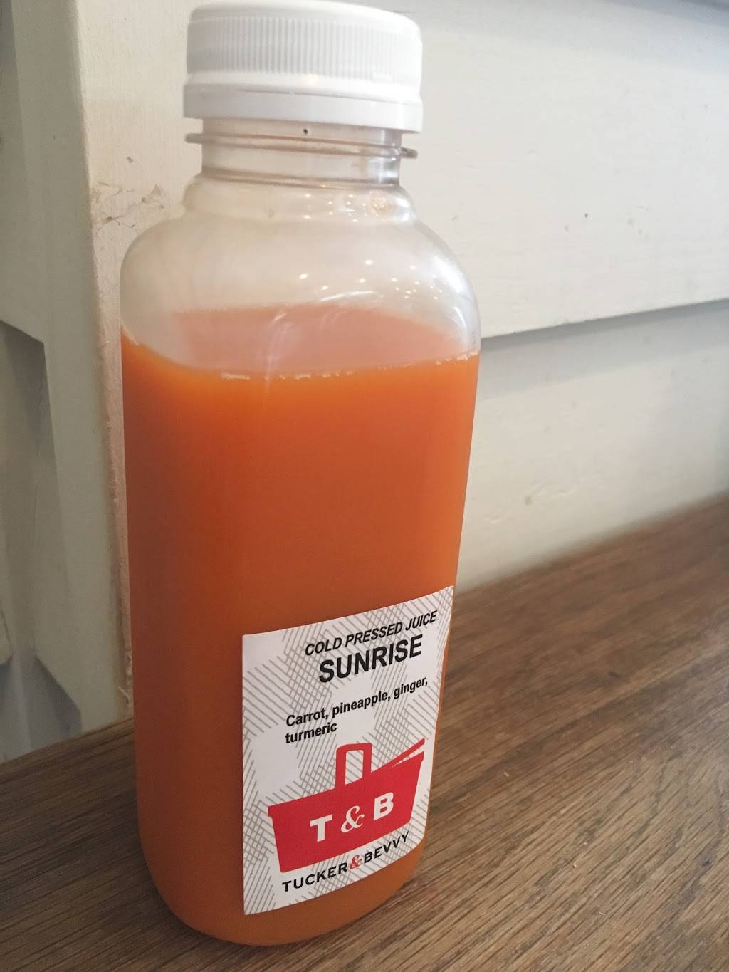 Tucker & Bevvy Breakfast | restaurant | 449 Kapahulu Ave, Honolulu, HI 96815, USA | 8087320050 OR +1 808-732-0050