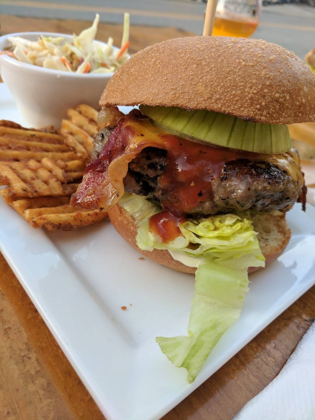 Oakley Pub & Grill | restaurant | 3924 Isabella Ave, Cincinnati, OH 45209, USA | 5135312500 OR +1 513-531-2500