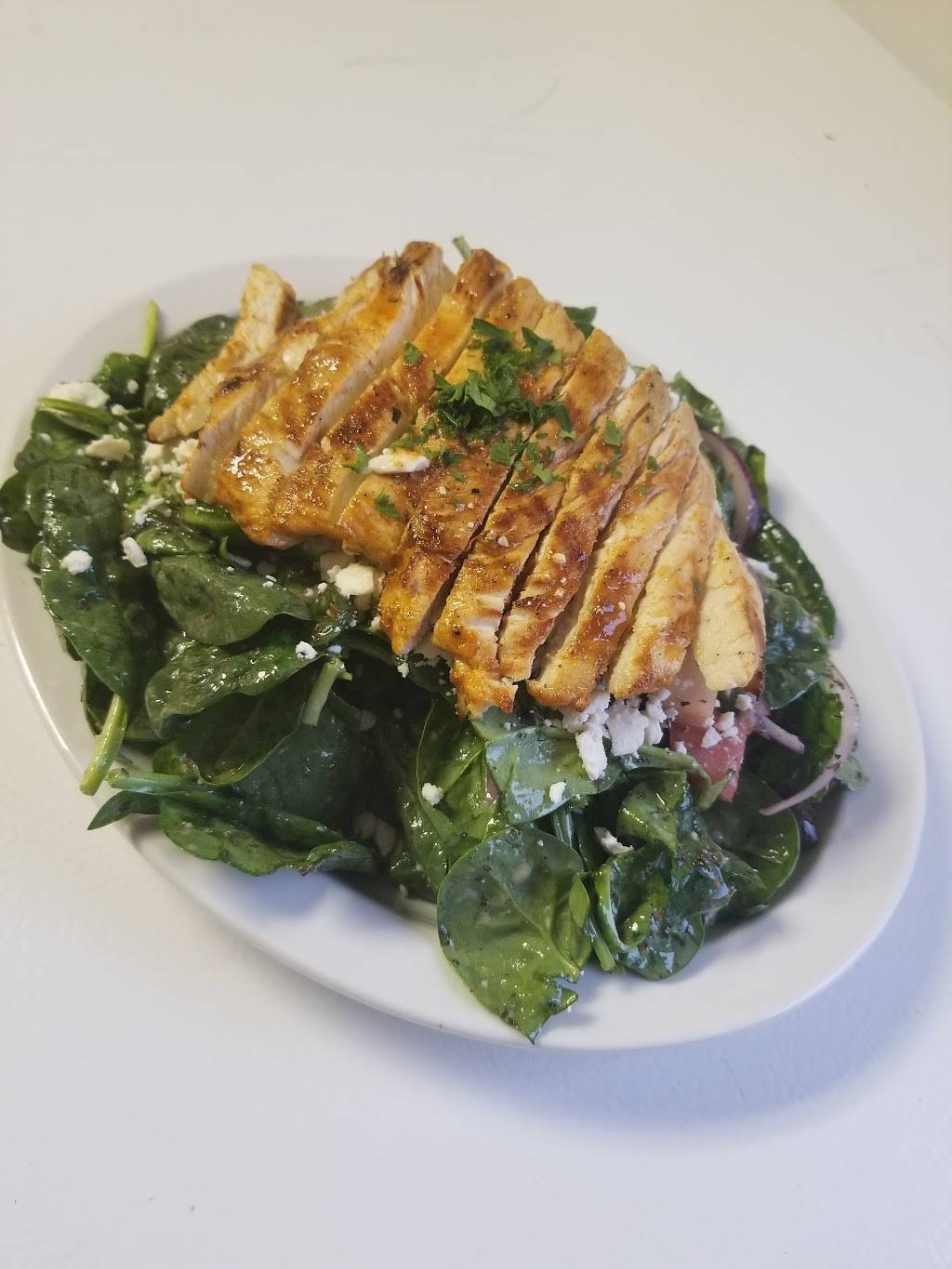 Beirut Bistro | restaurant | 6740 E 10 Mile Rd, Center Line, MI 48015, USA | 5863931099 OR +1 586-393-1099