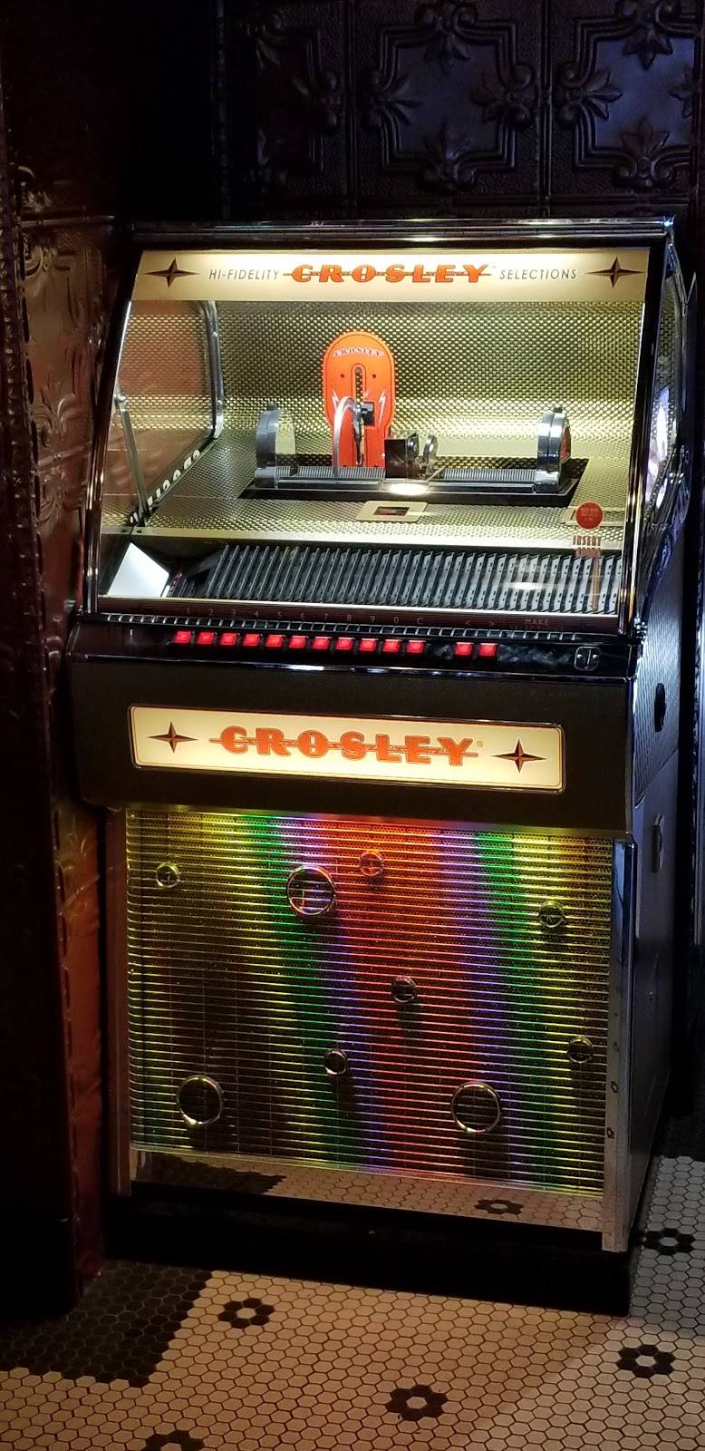 Billies 1890 Saloon | restaurant | 304 East Main St, Port Jefferson, NY 11777, USA | 6313311890 OR +1 631-331-1890