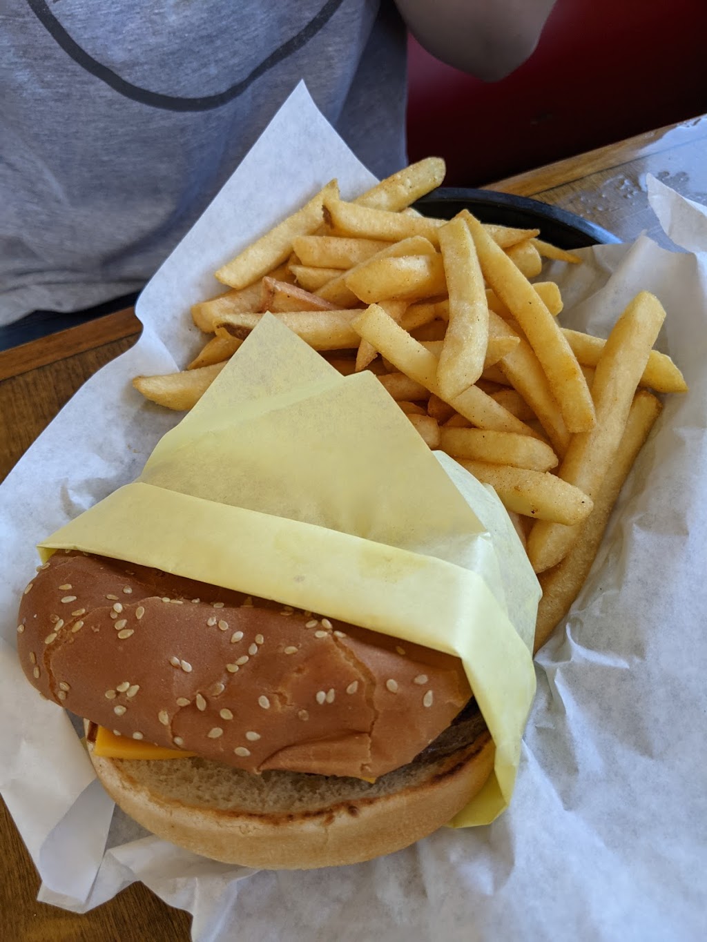 Krazy Greek Burgers | restaurant | 10501 Hole Ave, Riverside, CA 92505, USA | 9516872040 OR +1 951-687-2040