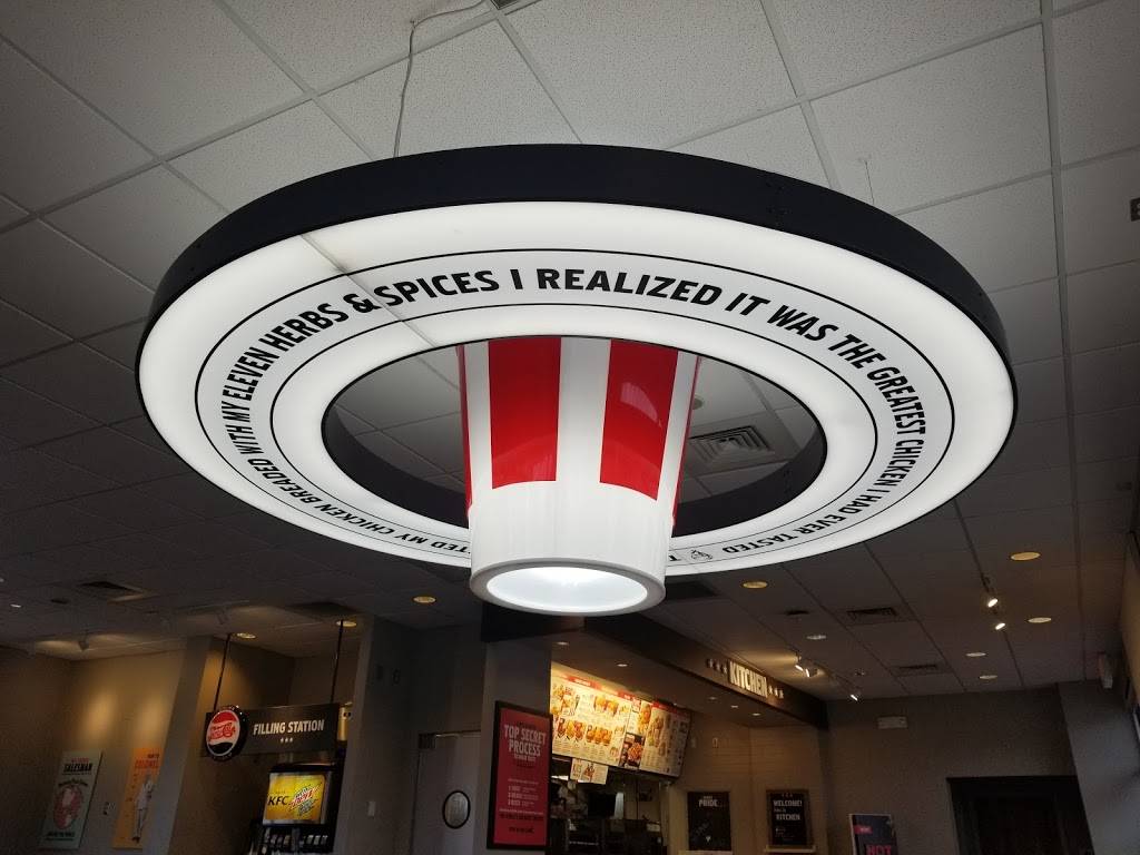 KFC | restaurant | 601 S Tillotson Ave, Muncie, IN 47304, USA | 7652843567 OR +1 765-284-3567