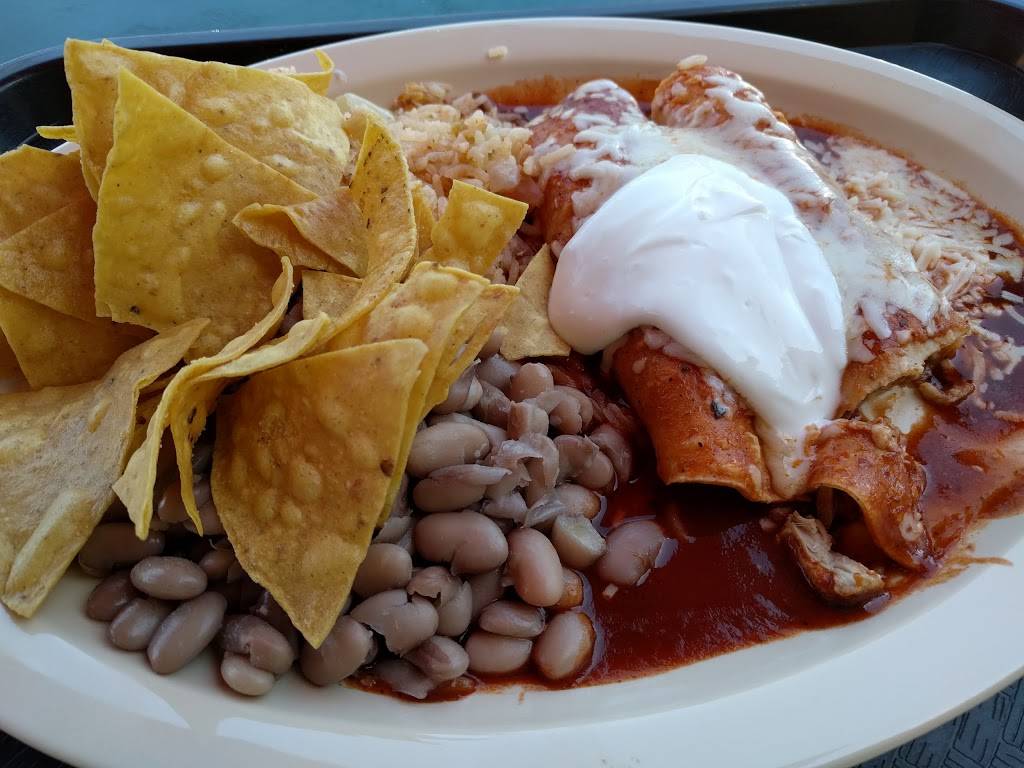 Una Mas Mexican Grill San Jose - 1st St | restaurant | 2559 N 1st St, San Jose, CA 95131, USA | 4089438226 OR +1 408-943-8226