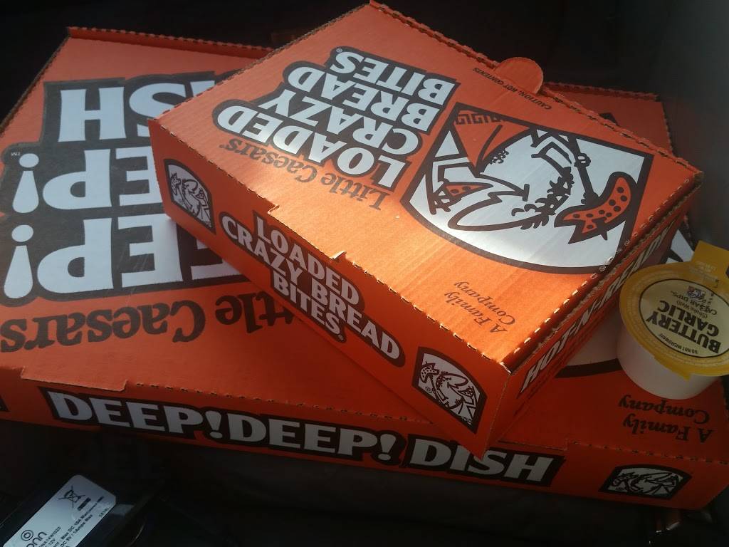 Little Caesars Pizza | restaurant | 14526 7th St, Dade City, FL 33523, USA | 3524374877 OR +1 352-437-4877