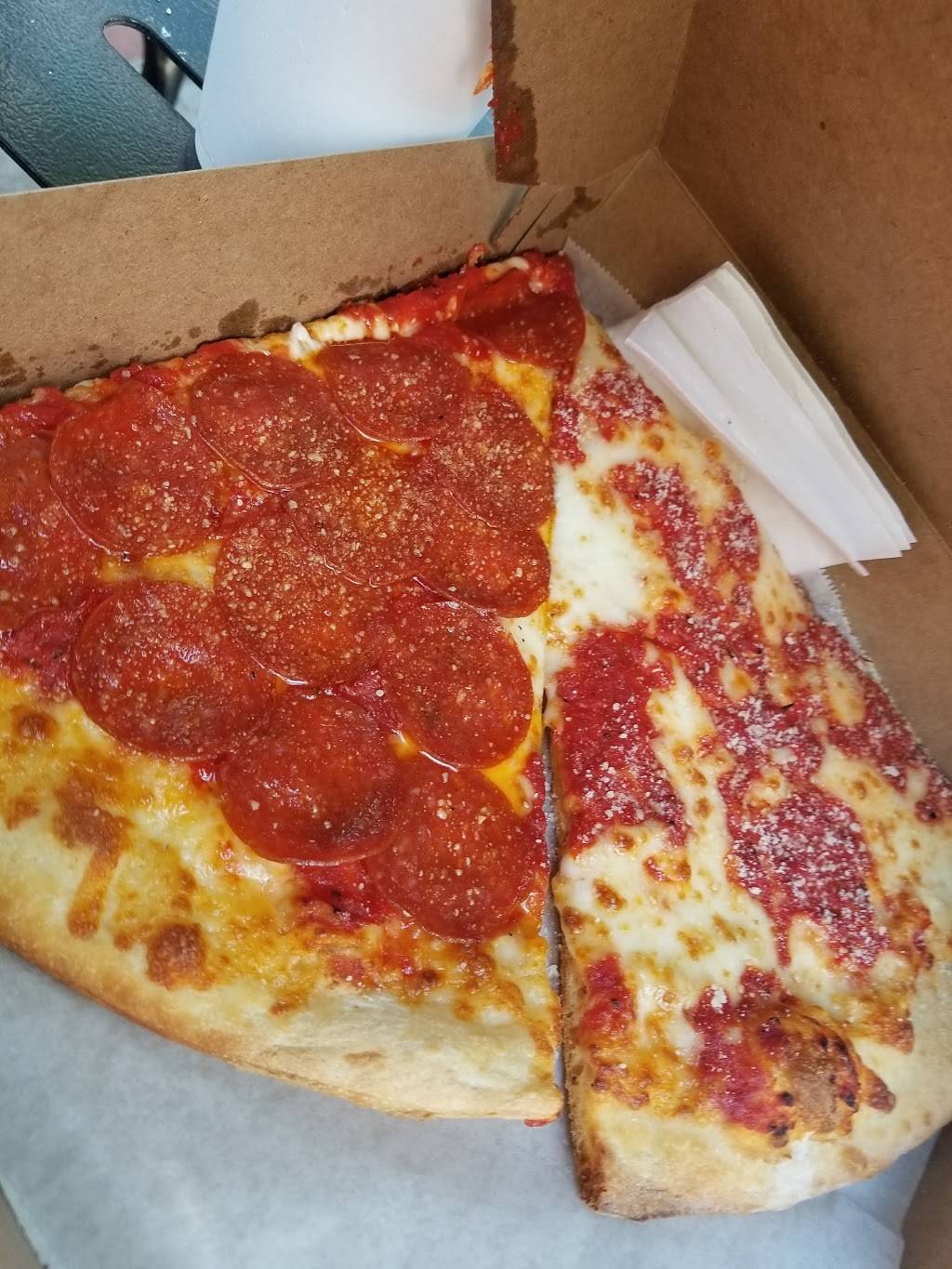 Slice of Towson | restaurant | 8 W Pennsylvania Ave, Towson, MD 21204, USA | 4103379866 OR +1 410-337-9866