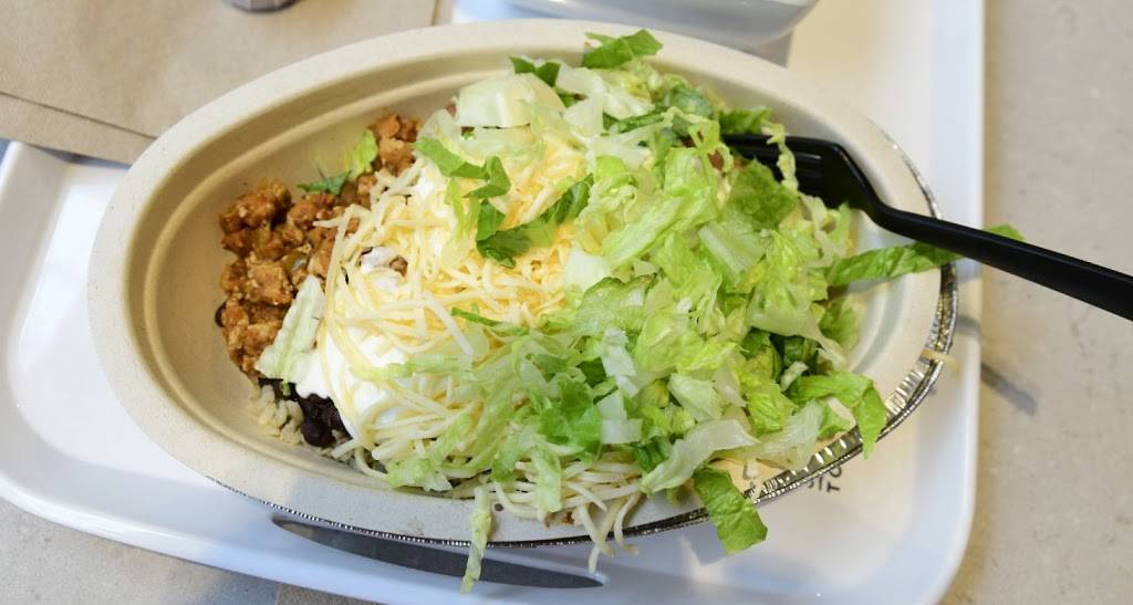 Chipotle Mexican Grill | restaurant | 300 Borough Dr FC - 18, Scarborough, ON M1P 4P5, Canada | 6473484750 OR +1 647-348-4750