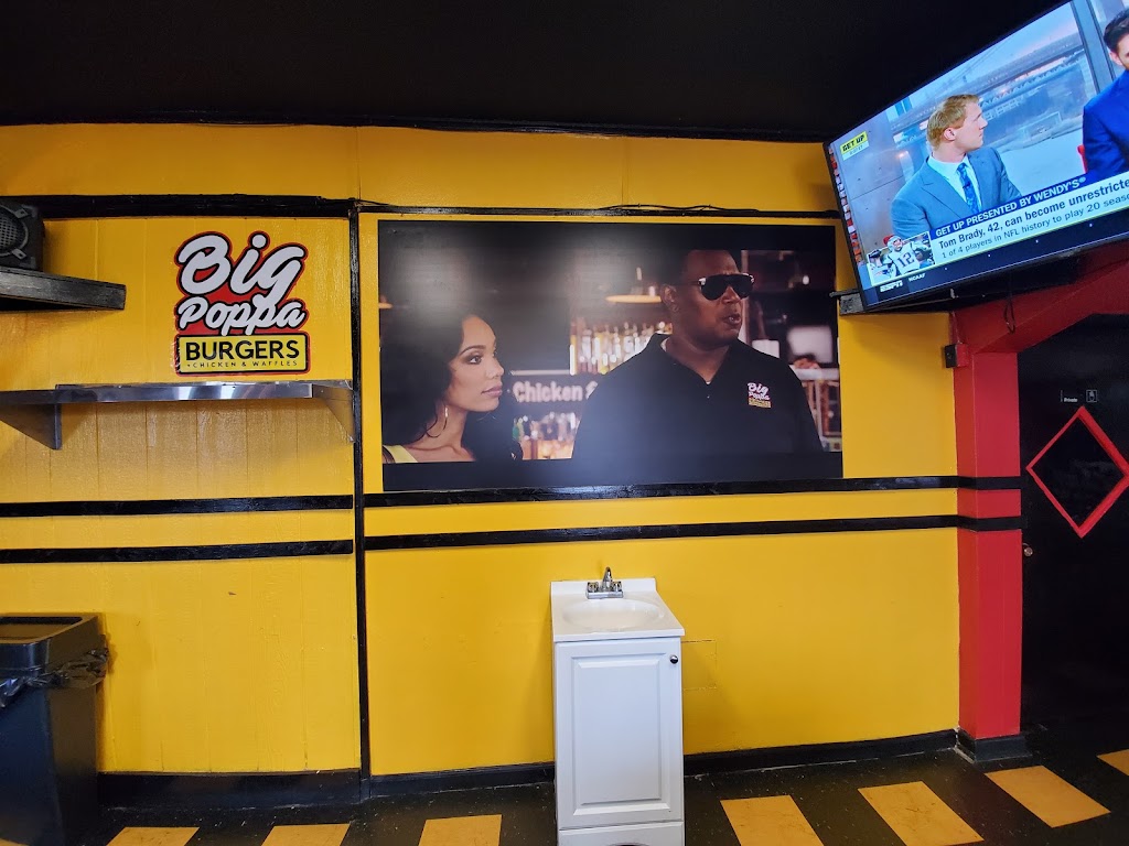 Big Poppa Burgers Chicken & Waffles | restaurant | 3300 4th St, Harvey, LA 70058, USA | 5043288089 OR +1 504-328-8089