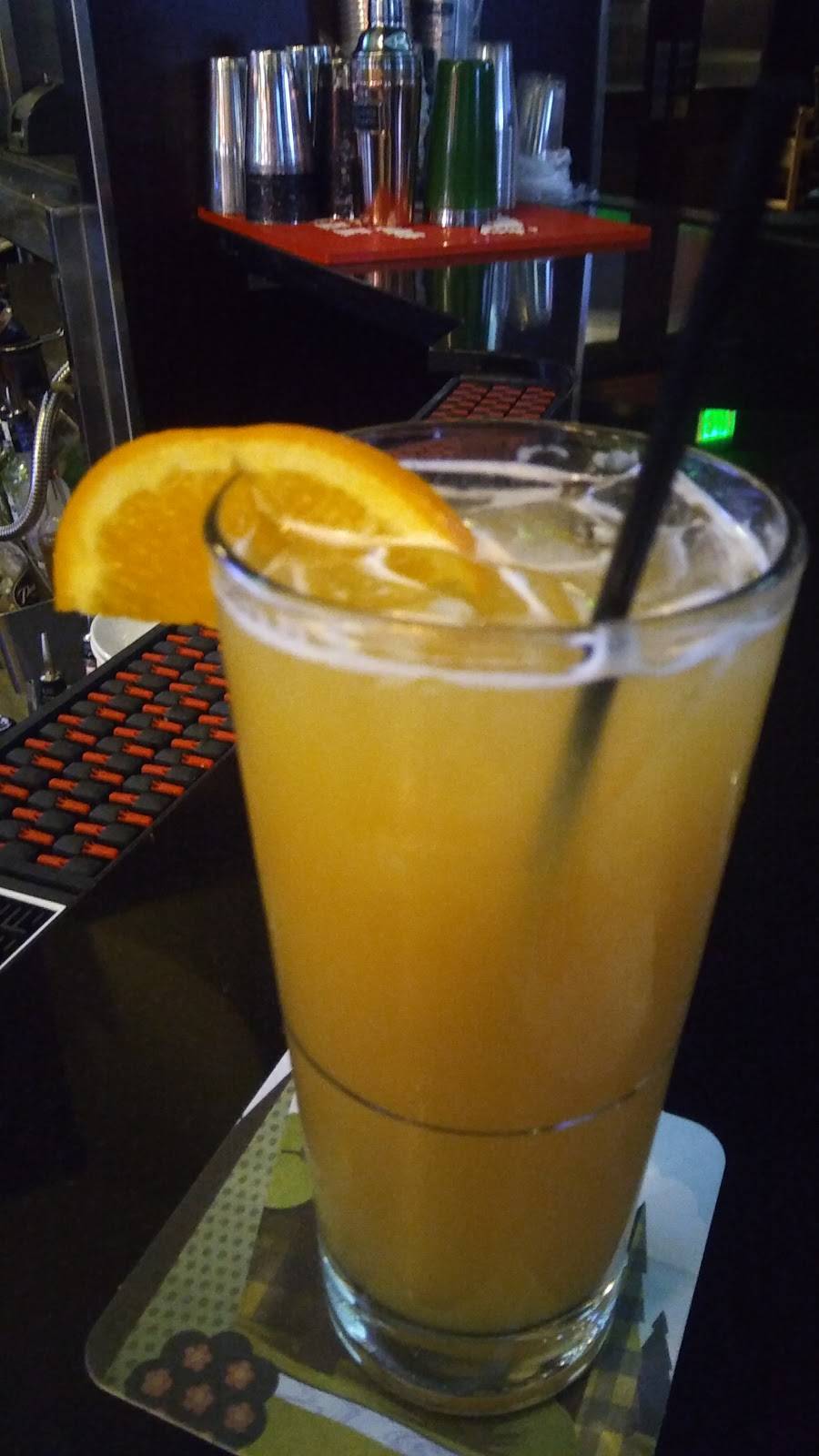 Hamlin Corner | restaurant | 386 N Main St, Royal Oak, MI 48067, USA | 2485565428 OR +1 248-556-5428