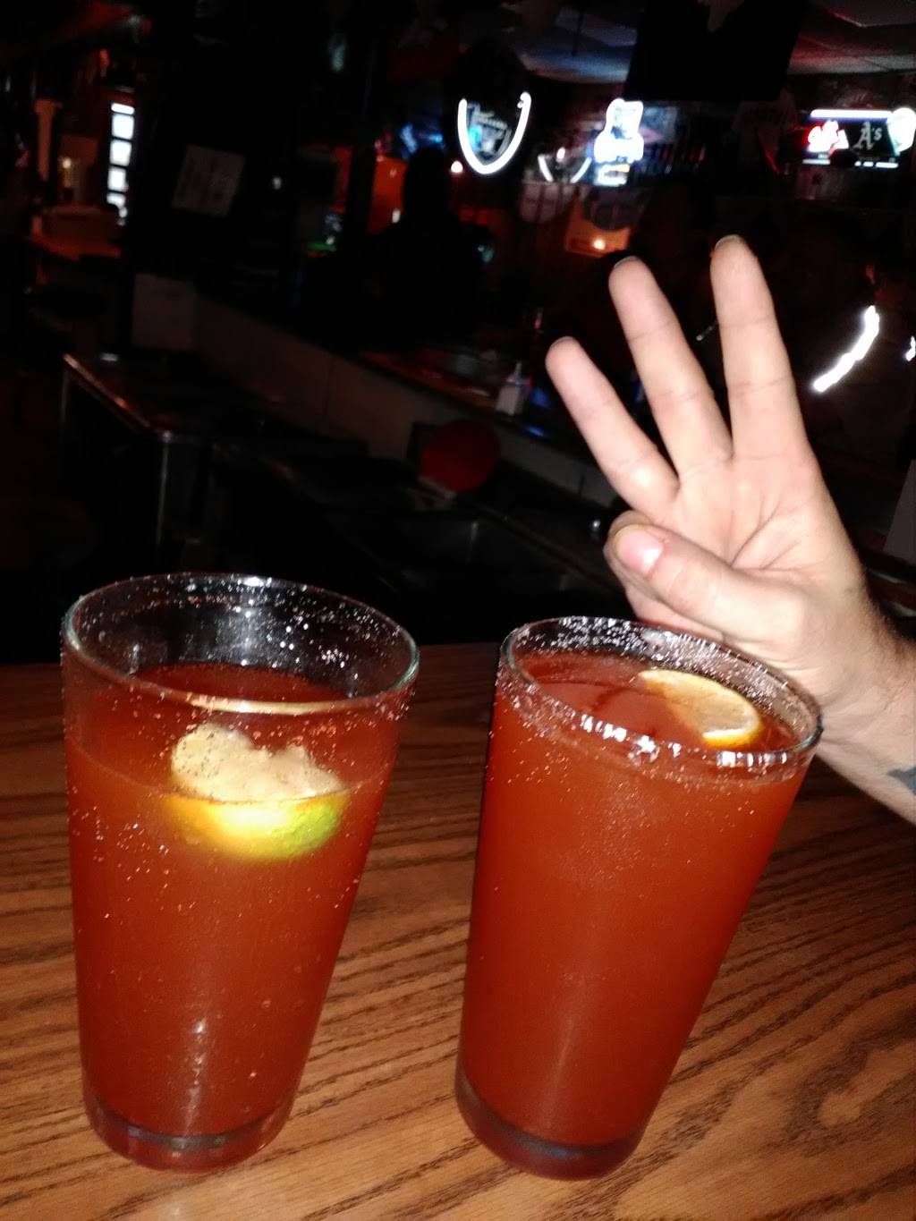 Game Time Pizza Palace | restaurant | 1584 N First St, Fresno, CA 93703, USA | 5592378272 OR +1 559-237-8272