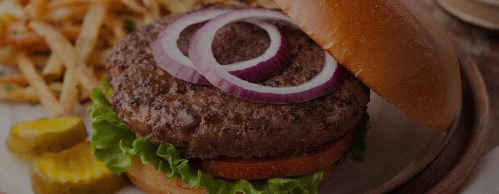 Perinton Hots | restaurant | 12 Courtney Dr, Fairport, NY 14450, USA | 5856789485 OR +1 585-678-9485