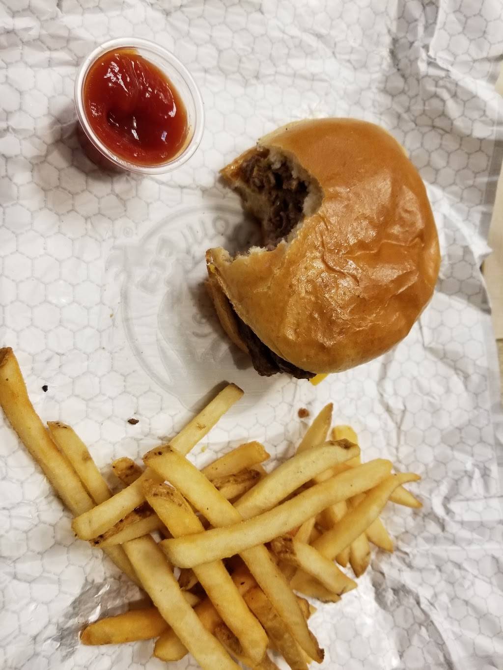 Wendys | restaurant | 2275 McKee Rd, San Jose, CA 95116, USA | 4089233502 OR +1 408-923-3502