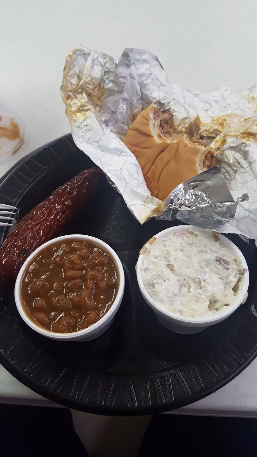 Robs BBQ On the Side | restaurant | 2816 Market St, Pascagoula, MS 39567, USA | 2287624106 OR +1 228-762-4106