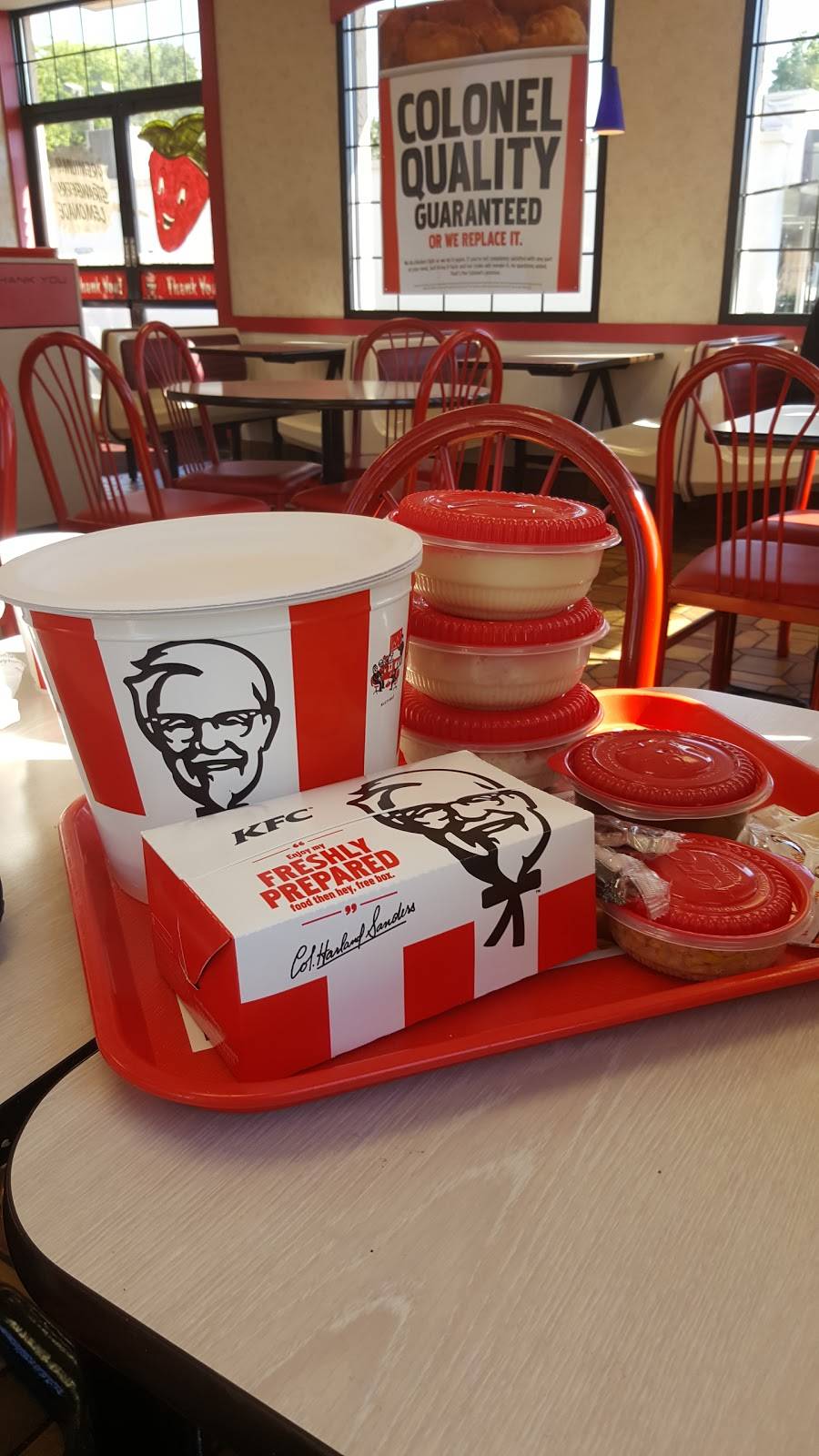 KFC | restaurant | 3340 SW Cedar Hills Blvd, Beaverton, OR 97005, USA | 5036413072 OR +1 503-641-3072