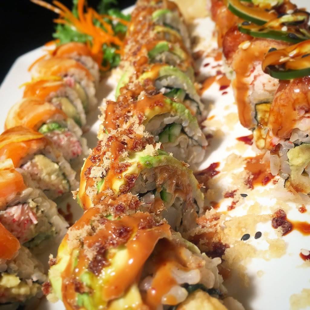 Nguyens Vietnamese Cuisine & Sushi Bar | cafe | 286 Humphrey St, Swampscott, MA 01907, USA | 7815920047 OR +1 781-592-0047