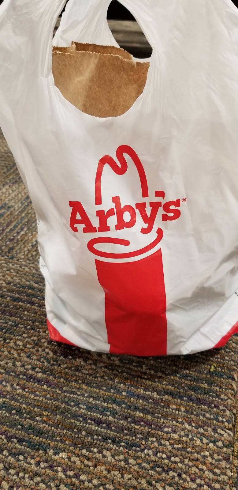 Arbys | meal takeaway | 4725 Bougainville Dr bldg 631, Honolulu, HI 96818, USA | 8084225588 OR +1 808-422-5588