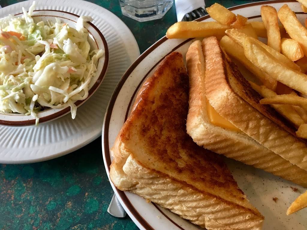 Nellos Eatery | restaurant | 25994 Woodward Ave, Royal Oak, MI 48067, USA | 2485460966 OR +1 248-546-0966