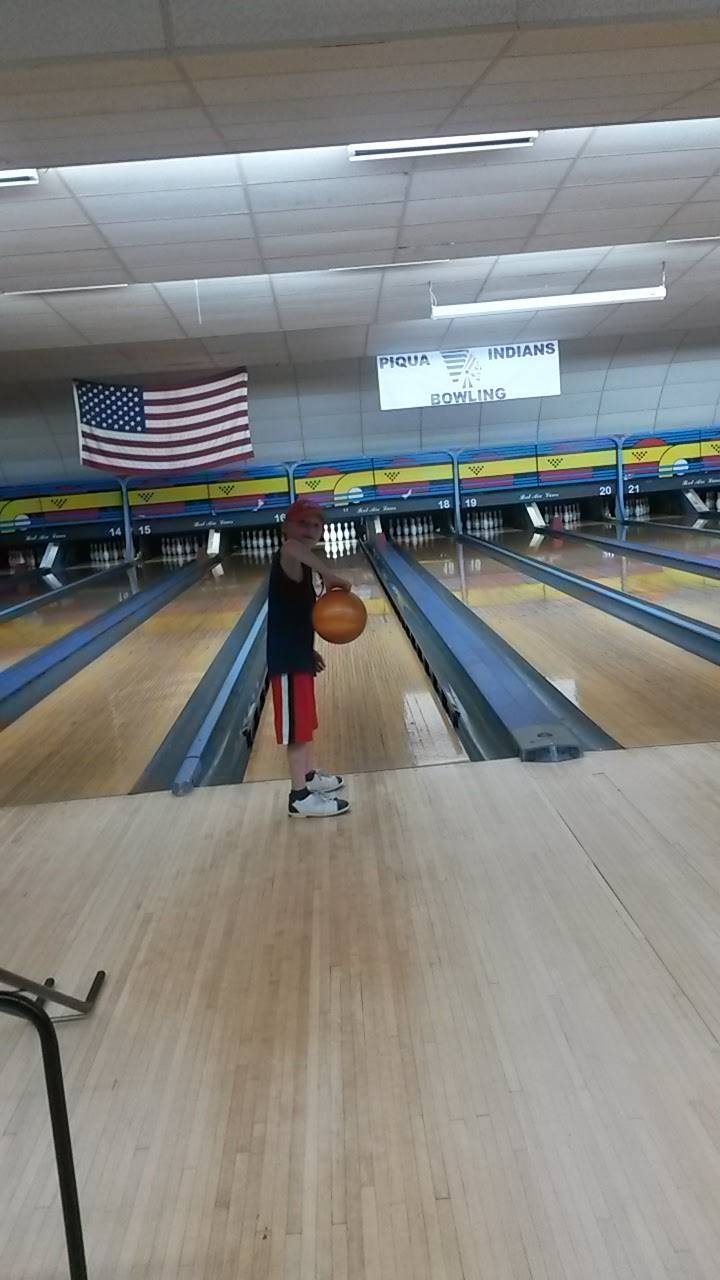 Brel-Aire Bowling Lanes | restaurant | 8433 N Co Rd 25A, Piqua, OH 45356, USA | 9377730462 OR +1 937-773-0462