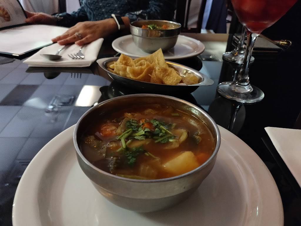 Thai Spice | restaurant | 523 N Water St, Corpus Christi, TX 78401, USA | 3618838884 OR +1 361-883-8884