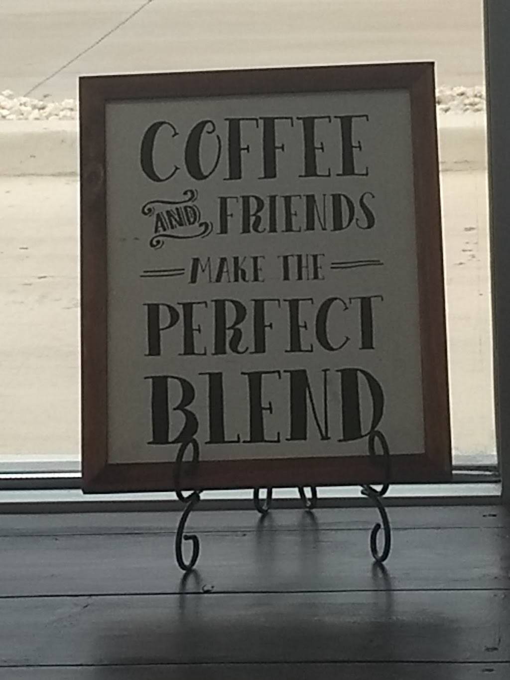 Snowflake Donuts | restaurant | 04709-400-0011, Boerne, TX 78015, USA | 2103103072 OR +1 210-310-3072