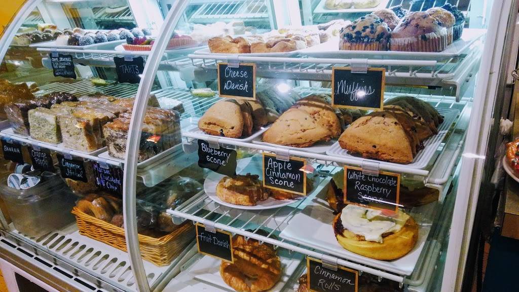 Aroma Cafe | cafe | 118 N Neil St, Champaign, IL 61820, USA | 2173563200 OR +1 217-356-3200