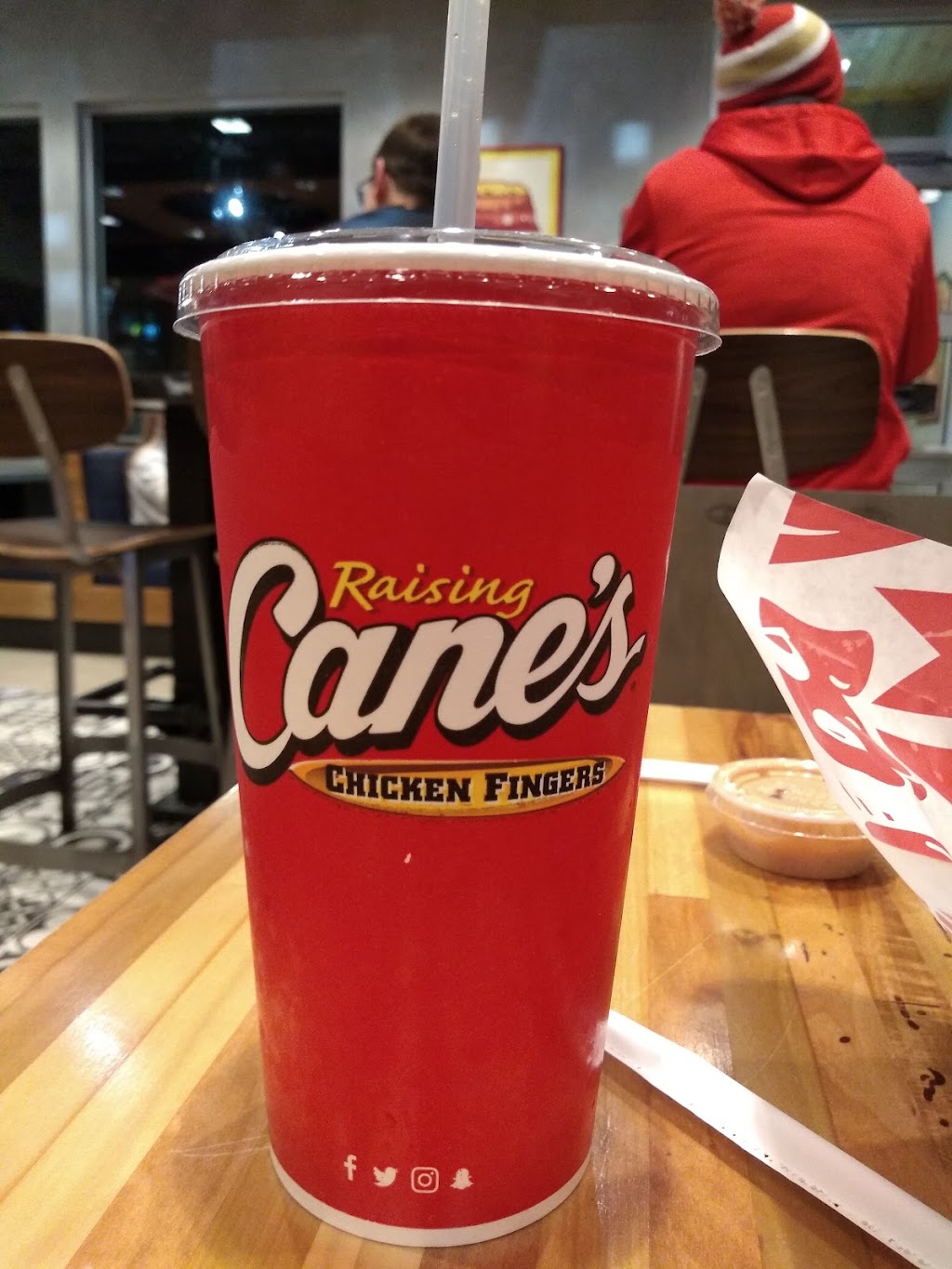 Raising Canes Chicken Fingers | meal takeaway | 1150 S 13th St, Norfolk, NE 68701, USA | 4023167068 OR +1 402-316-7068
