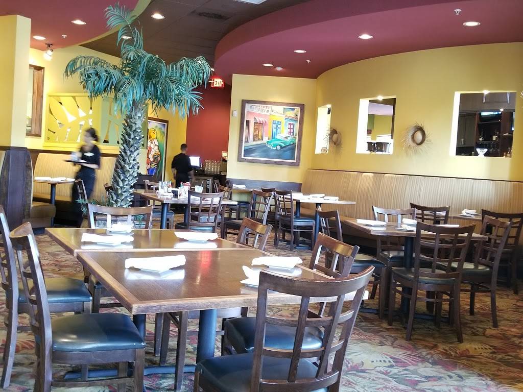 Padrinos Cuban Bistro | restaurant | 13586 Village Park Dr #304, Orlando, FL 32837, USA | 4072515107 OR +1 407-251-5107