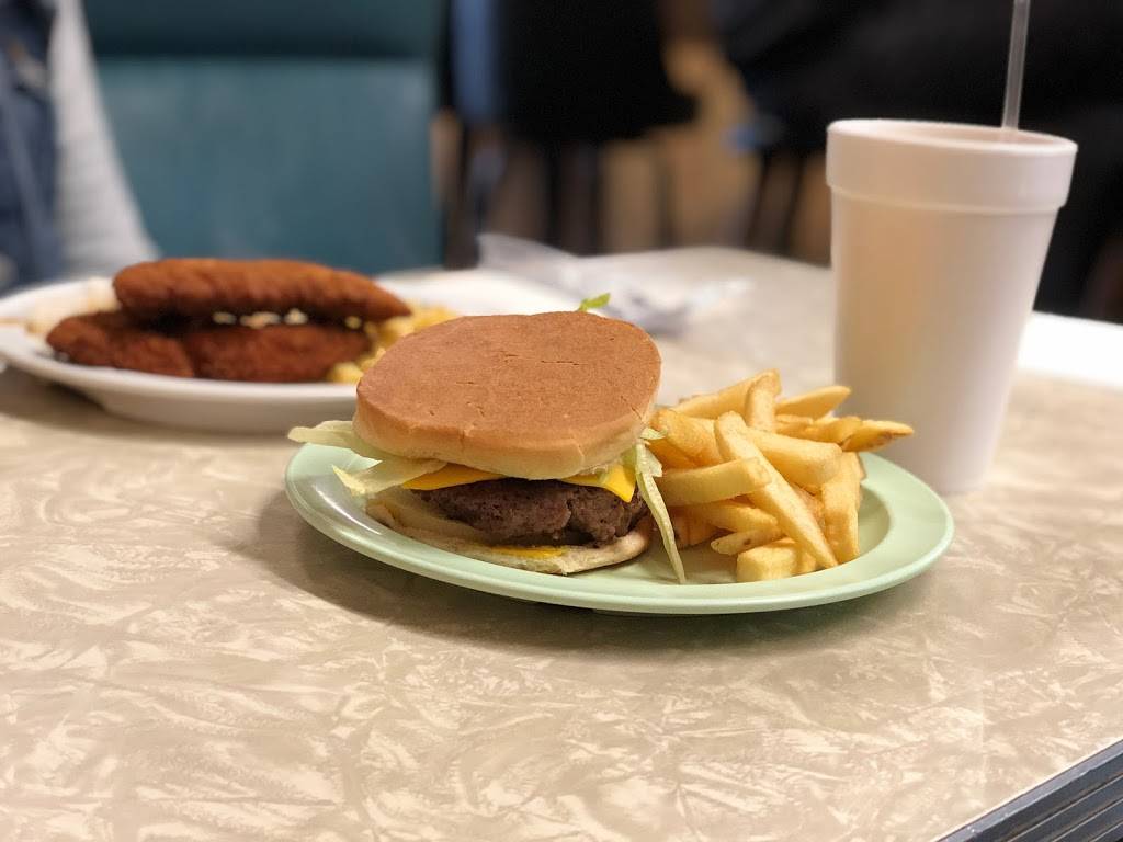 Idle Hour | restaurant | 1065 E Montague Ave, North Charleston, SC 29405, USA | 8437473280 OR +1 843-747-3280