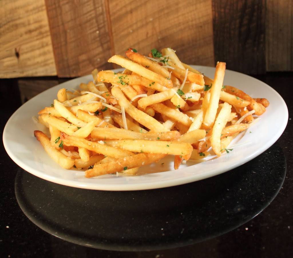 Mason Jar Brews and Burgers | restaurant | 941 N 74 Dr, Kansas City, KS 66112, USA | 9132428165 OR +1 913-242-8165