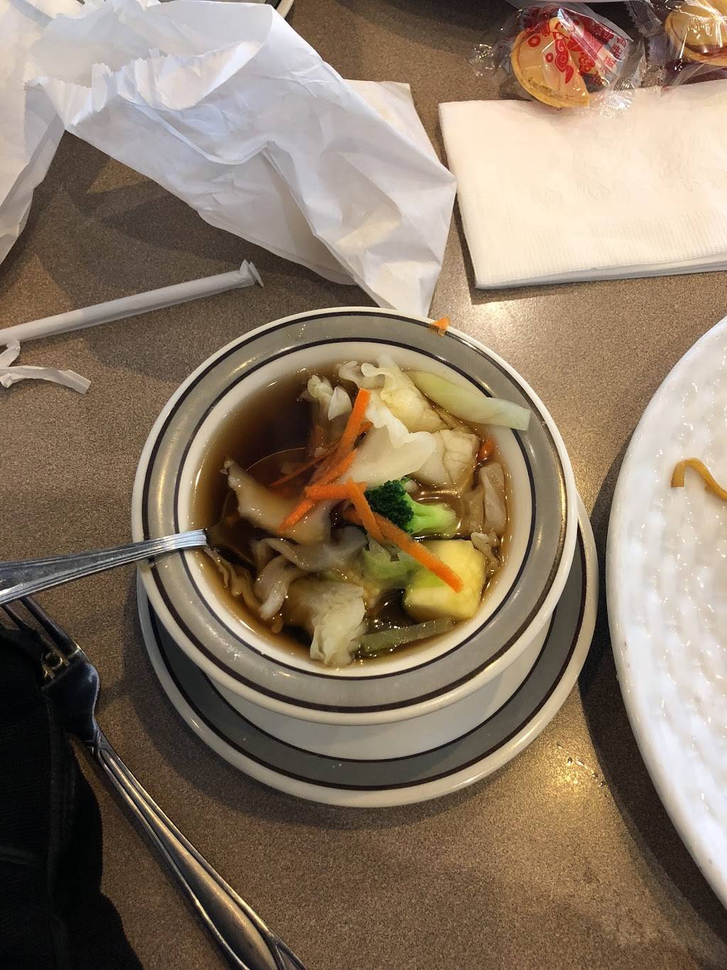 Hong Kong Express | restaurant | 301 Trophy Lake Dr, Roanoke, TX 76262, USA | 8174916000 OR +1 817-491-6000