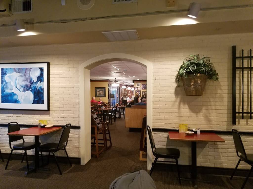 Bullocks Bar-B-Cue | restaurant | 3330 Quebec Dr, Durham, NC 27705, USA | 9193833211 OR +1 919-383-3211