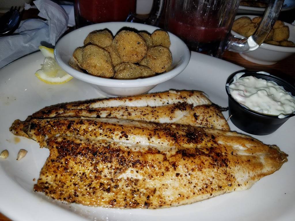 Cracker Barrel Old Country Store | restaurant | 2285 Woodlake Dr, Okemos, MI 48864, USA | 5173811511 OR +1 517-381-1511