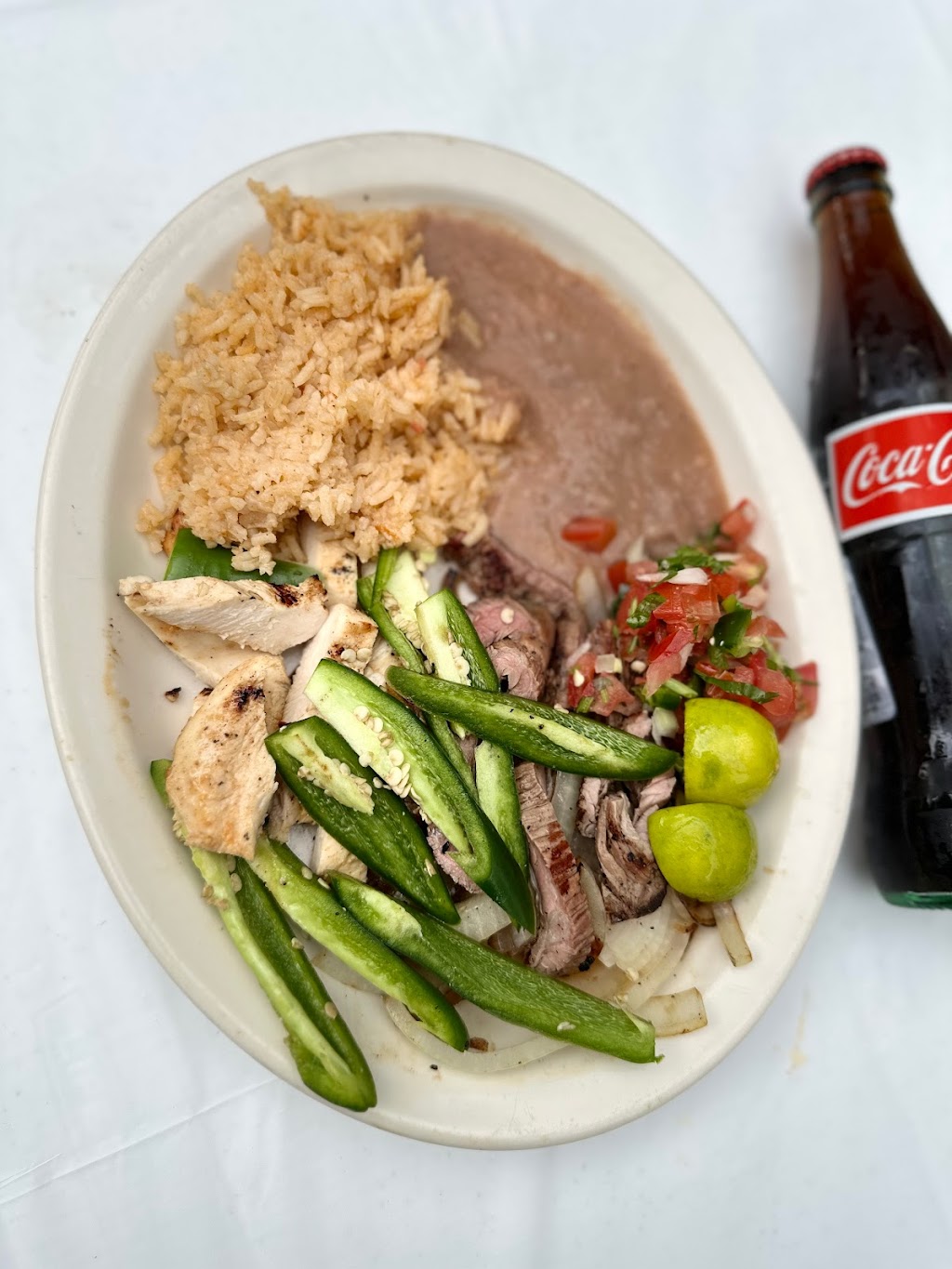 Taqueria El Pepe | restaurant | 12302 Steeple Way Blvd, Houston, TX 77065, USA | 3464528898 OR +1 346-452-8898