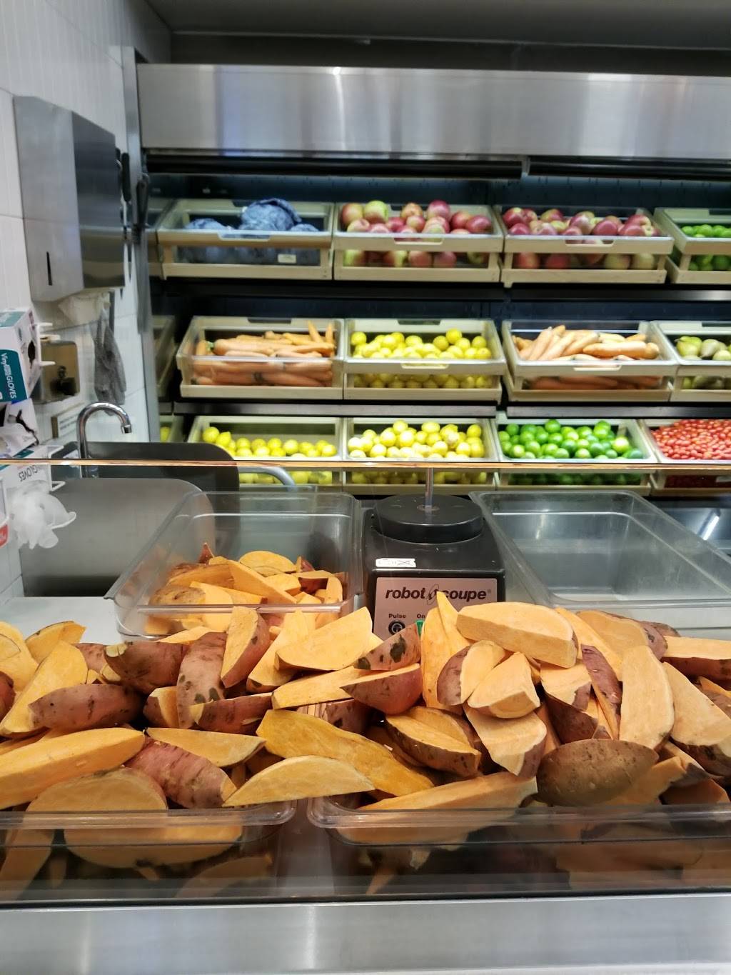 sweetgreen | meal takeaway | 800 Boylston St Ste 17, Boston, MA 02199, USA | 8577534982 OR +1 857-753-4982