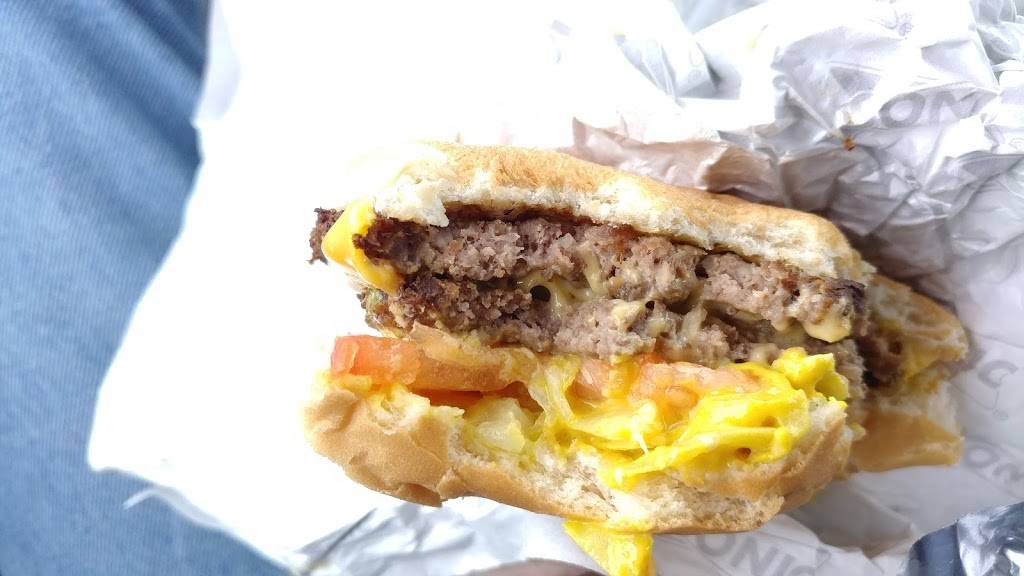 Sonic Drive-In | restaurant | 4929 Burnet Rd, Austin, TX 78756, USA | 5124517760 OR +1 512-451-7760