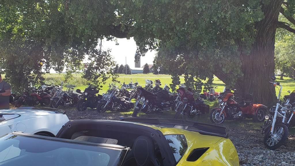 Softtail Saloon | restaurant | 811 1st Ave, Superior, IA 51363, USA | 7128584500 OR +1 712-858-4500