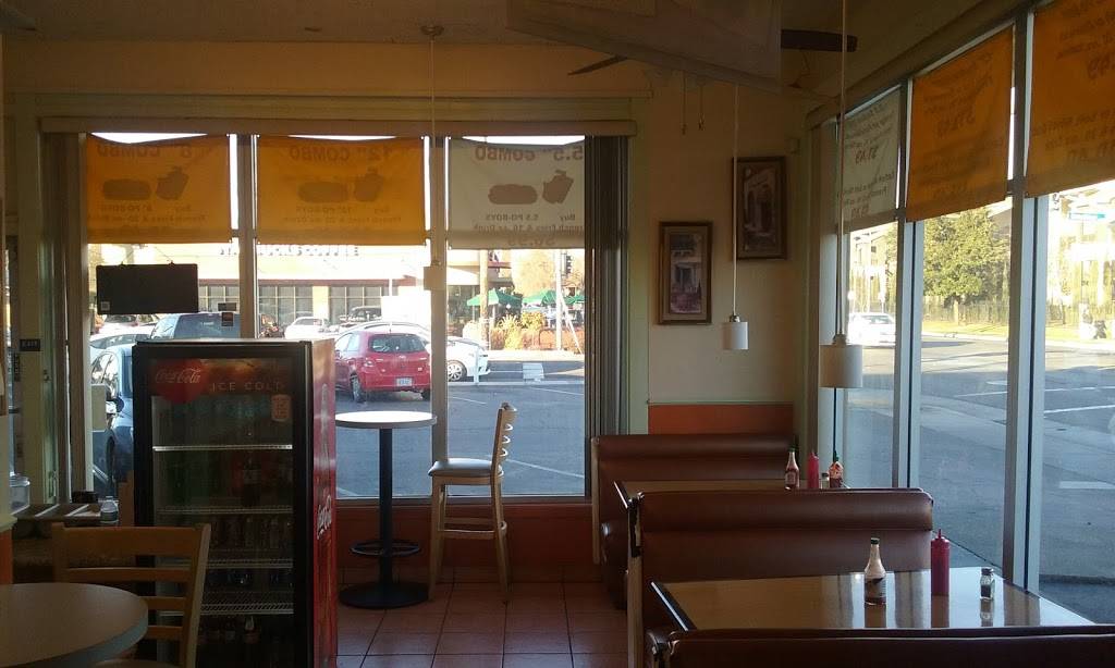 French Po-Boys One | restaurant | 6498 Broadway, Sacramento, CA 95820, USA | 9167391671 OR +1 916-739-1671