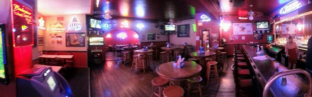 Carsons Sports Bar & Restaurant | restaurant | 1712 S 9th St, St. Louis, MO 63104, USA | 3144362707 OR +1 314-436-2707