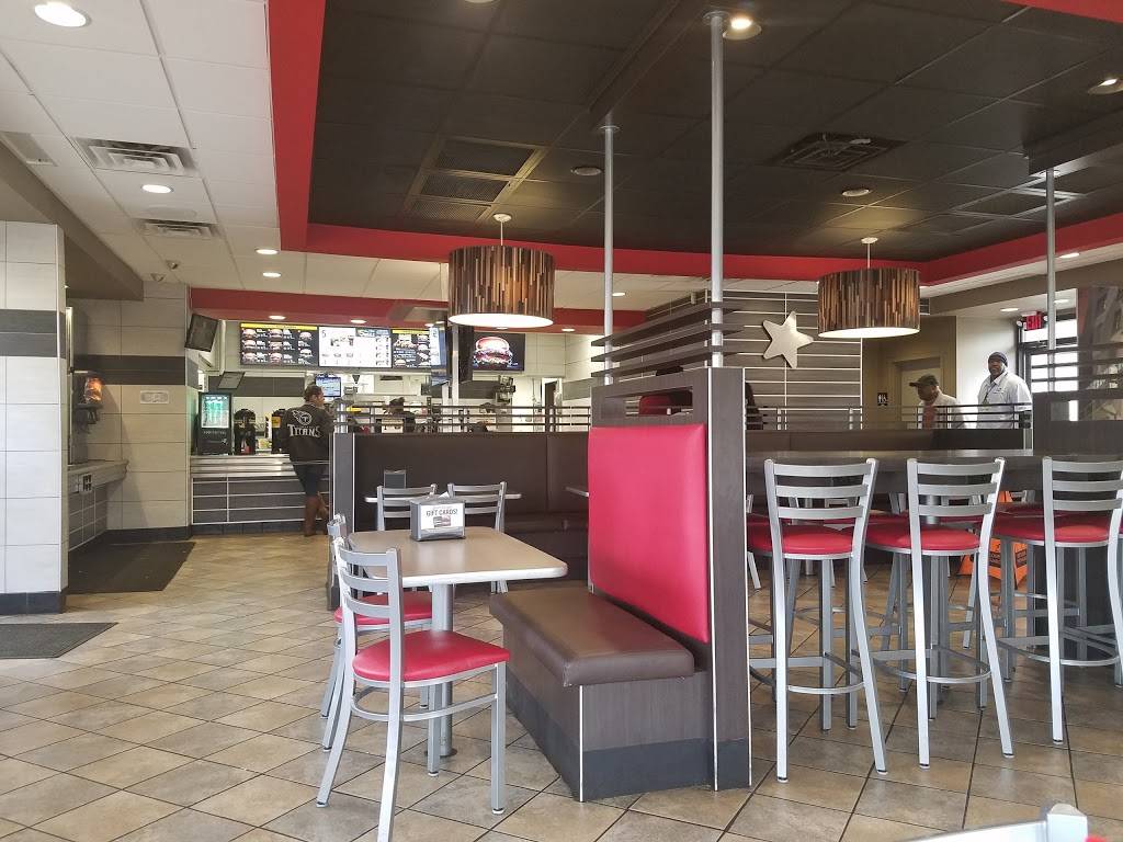 Hardees | restaurant | 1000 Acorn Dr, Nashville, TN 37210, USA | 6158729672 OR +1 615-872-9672