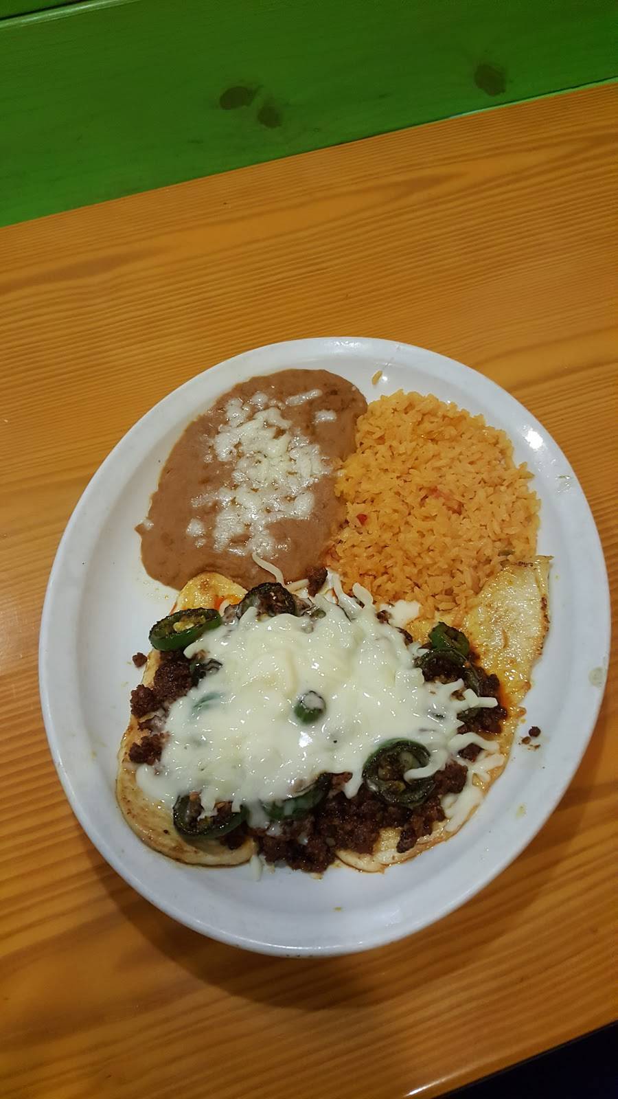 La Casa Del Sol | restaurant | 1010 W Chestnut St #4, Hoopeston, IL 60942, USA | 2172838226 OR +1 217-283-8226