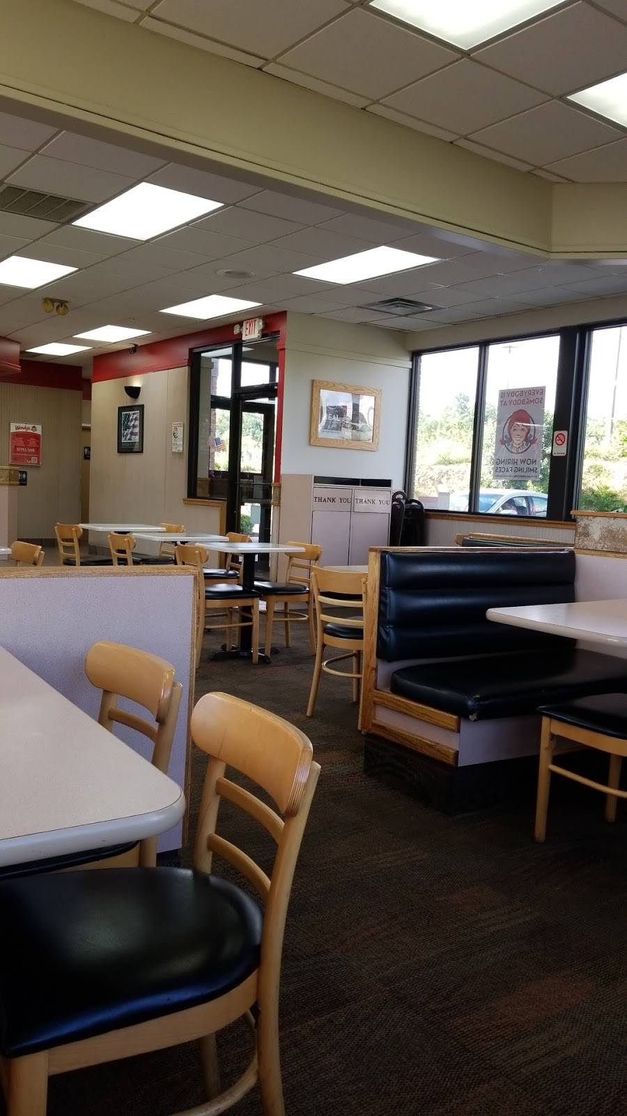 Wendys | restaurant | 7407 Strawberry Plains Pike, Knoxville, TN 37924, USA | 8659336914 OR +1 865-933-6914