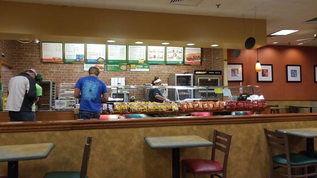 Subway | restaurant | 7501 Goodman Rd, Olive Branch, MS 38654, USA | 6628959450 OR +1 662-895-9450