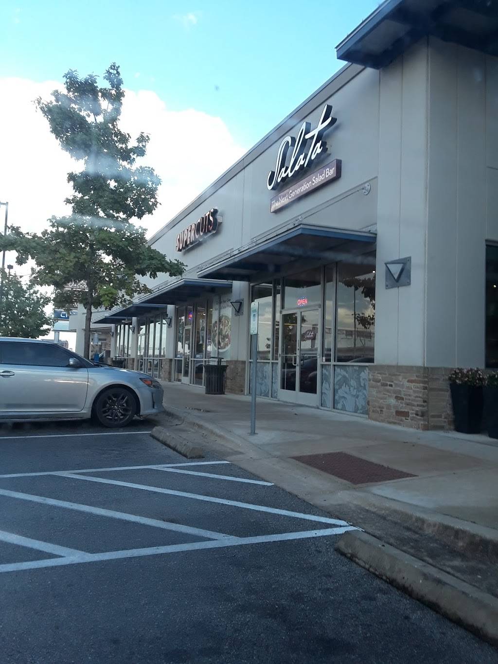 Salata | restaurant | 510 Northwest Loop 410 #105, San Antonio, TX 78216, USA | 2102814320 OR +1 210-281-4320