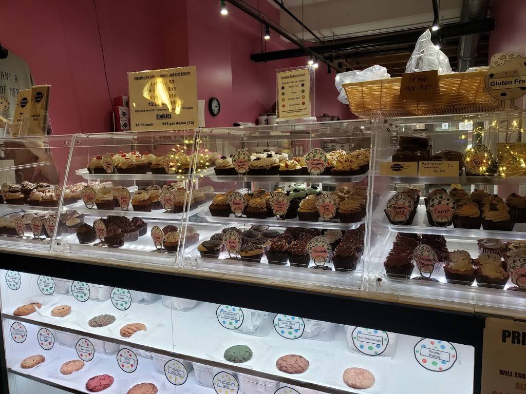 Get Caked Bakery Inc | bakery | 274 Goodman St N b132, Rochester, NY 14607, USA | 5853194314 OR +1 585-319-4314