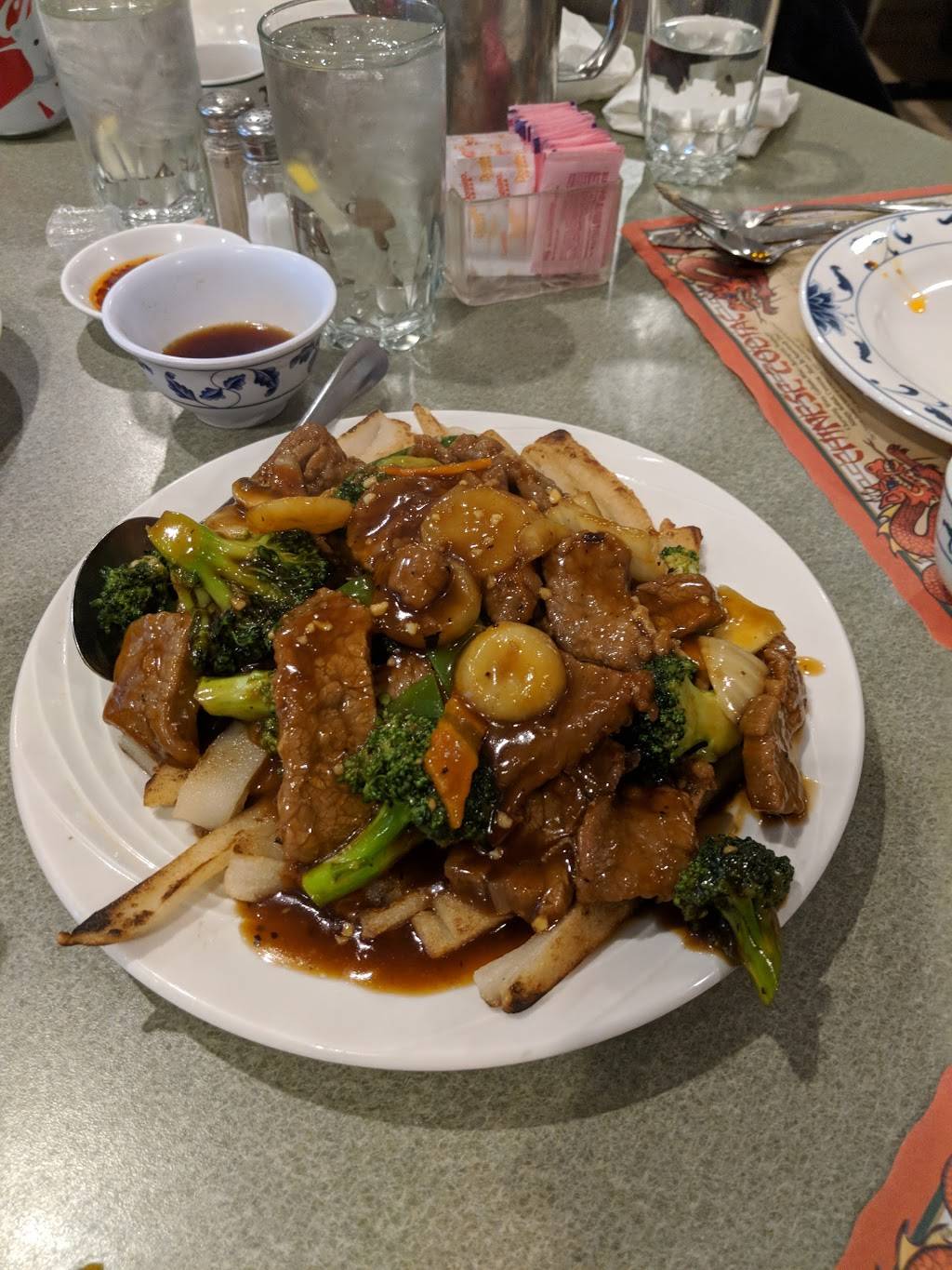 Jade Dragon Restaurant | restaurant | 43 S Washington St, Hinsdale, IL 60521, USA | 6303236959 OR +1 630-323-6959