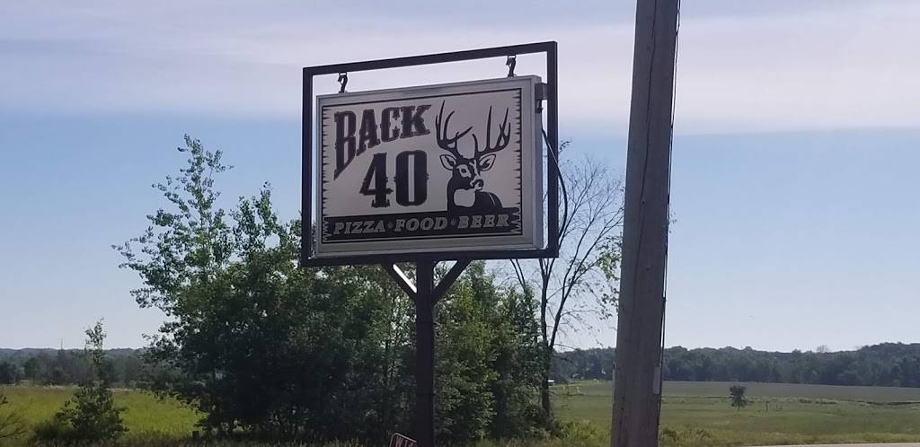 Dianes Back 40 | restaurant | W14393 County Rd F, Lublin, WI 54447, USA | 7156697372 OR +1 715-669-7372